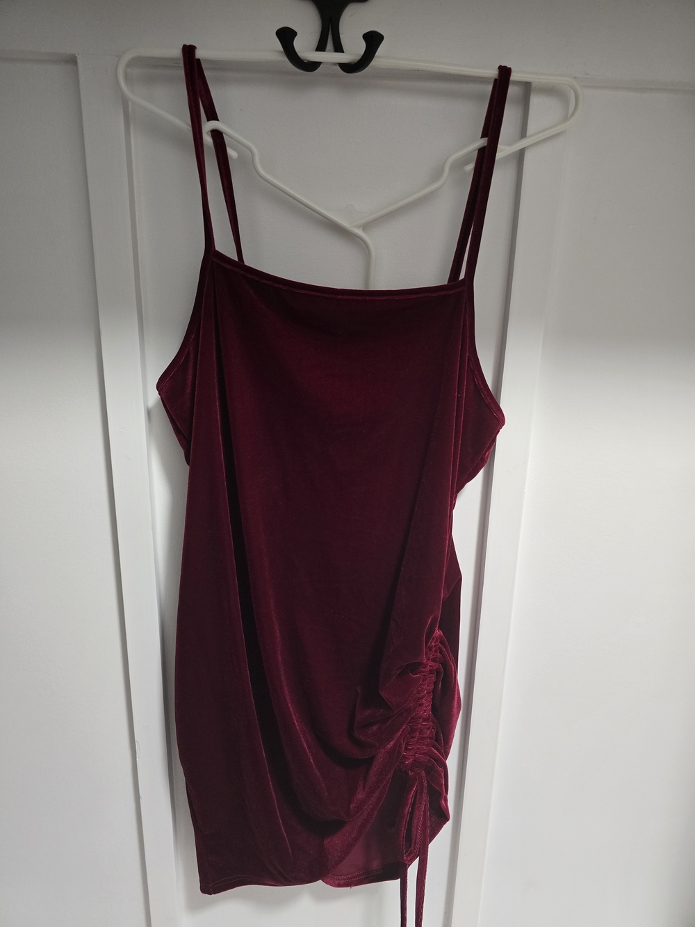 SHEIN Burgundy Velvet Ruched Side Cami Dress